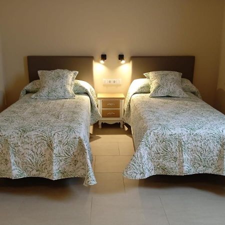 Hotel O Lar Do Alecrin Friol Esterno foto